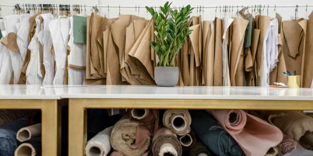 Save 30 % off on Jeans